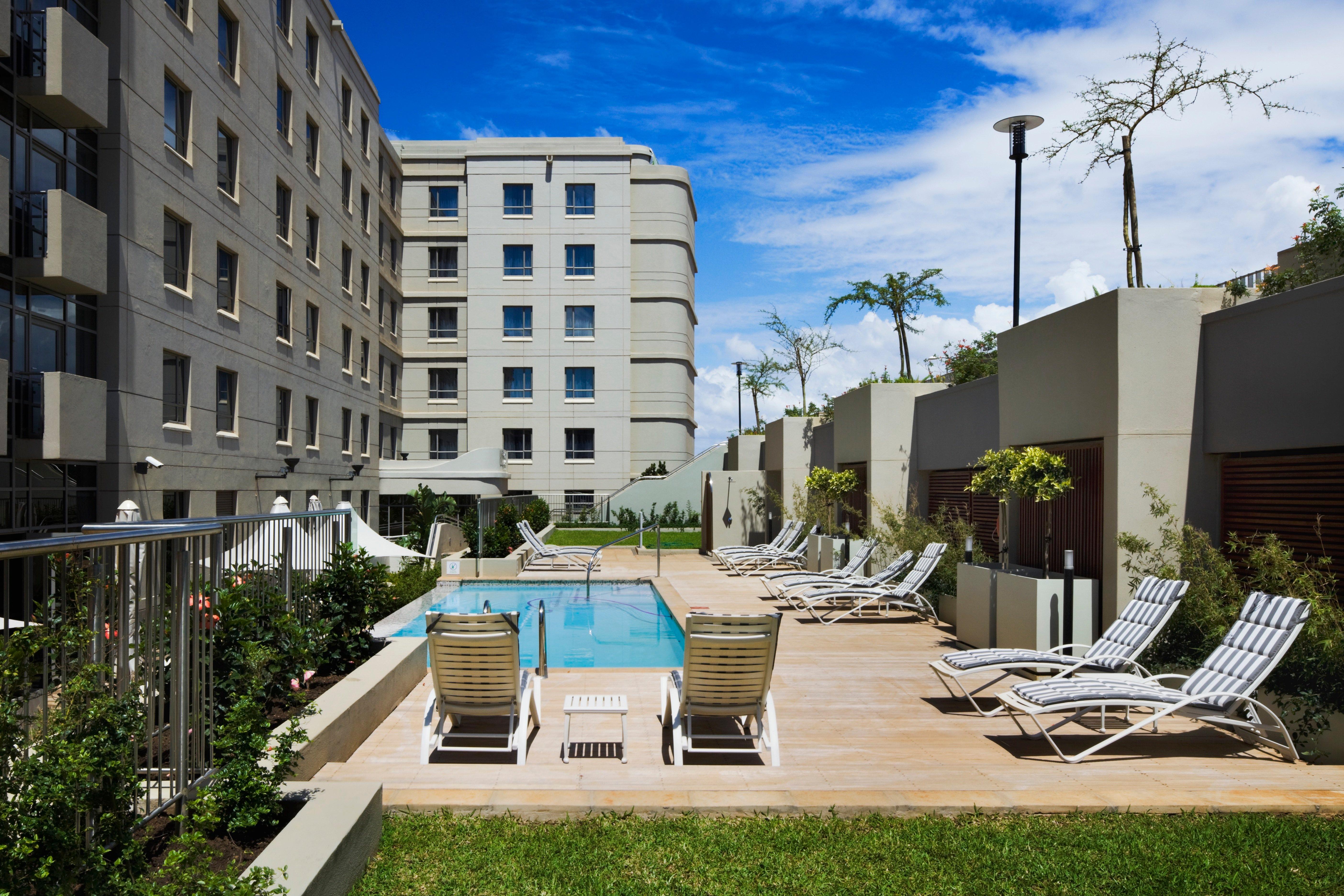 Holiday Inn Express Durban - Umhlanga By Ihg Exteriör bild