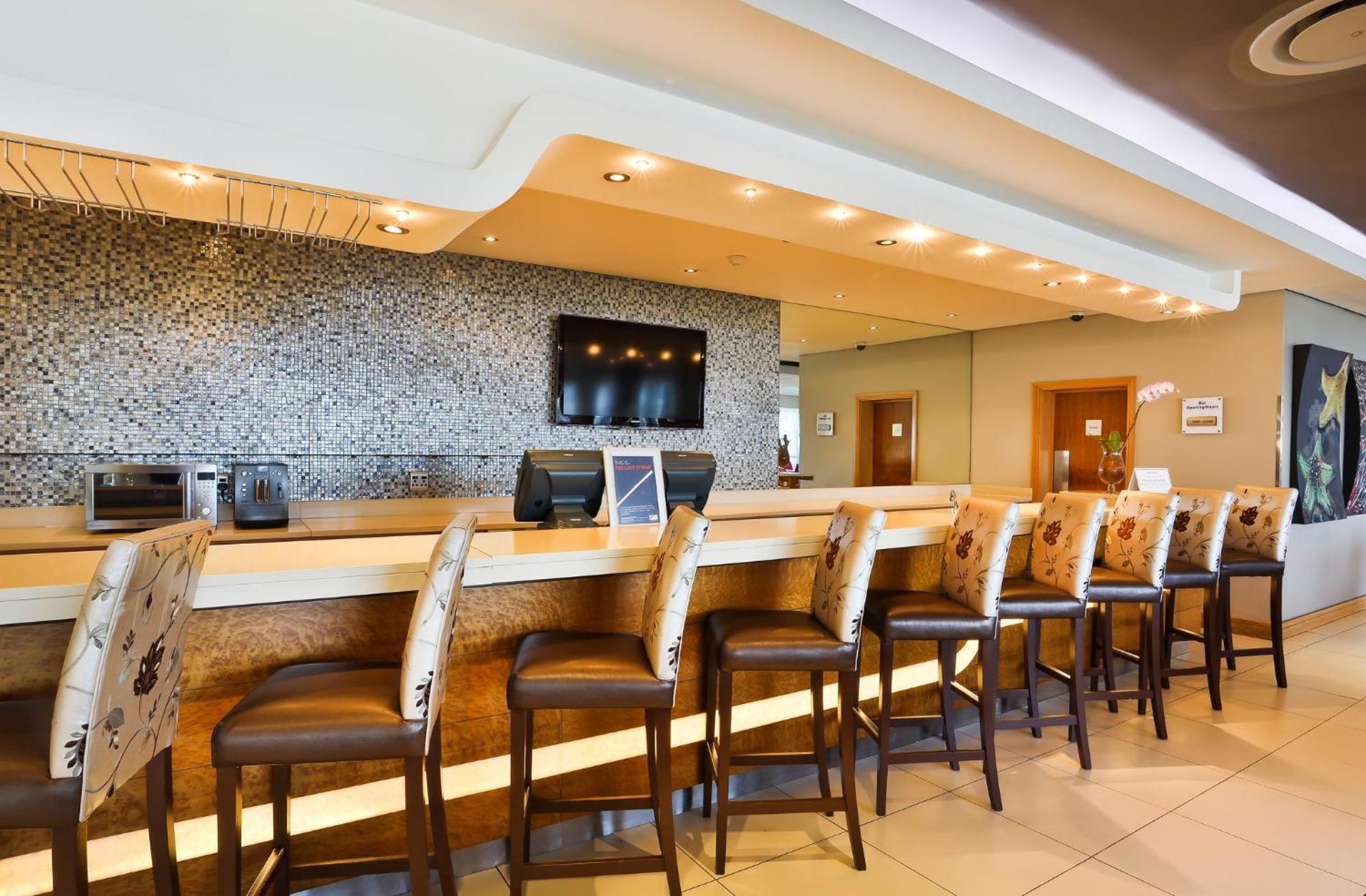 Holiday Inn Express Durban - Umhlanga By Ihg Exteriör bild